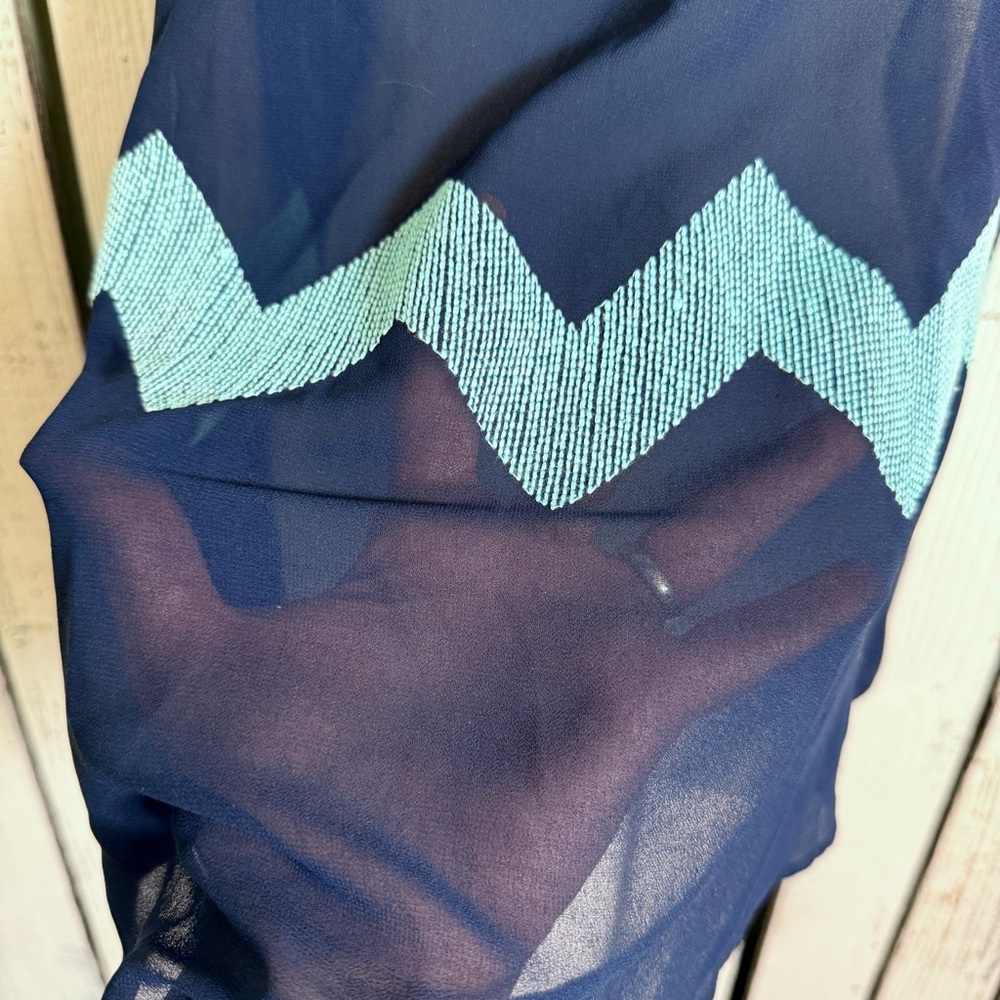 Blue‎ Rain Sheer Top Size Large Sleeveless Embroidered Chevron Navy Blue Teal - Picture 5 of 10
